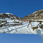 아파트 Kids Friendly